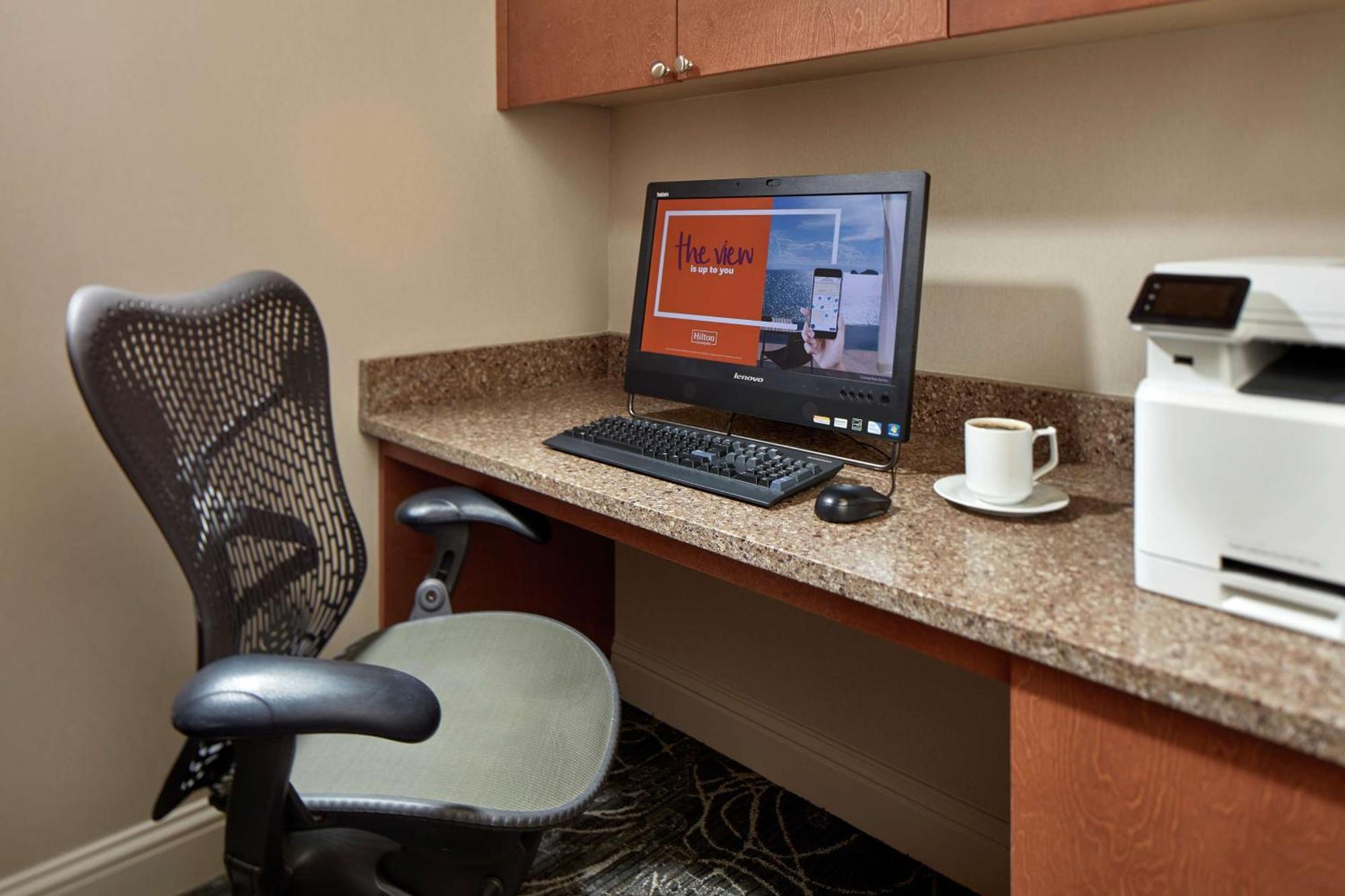 Hilton Garden Inn Portland Лейк Осуего Екстериор снимка