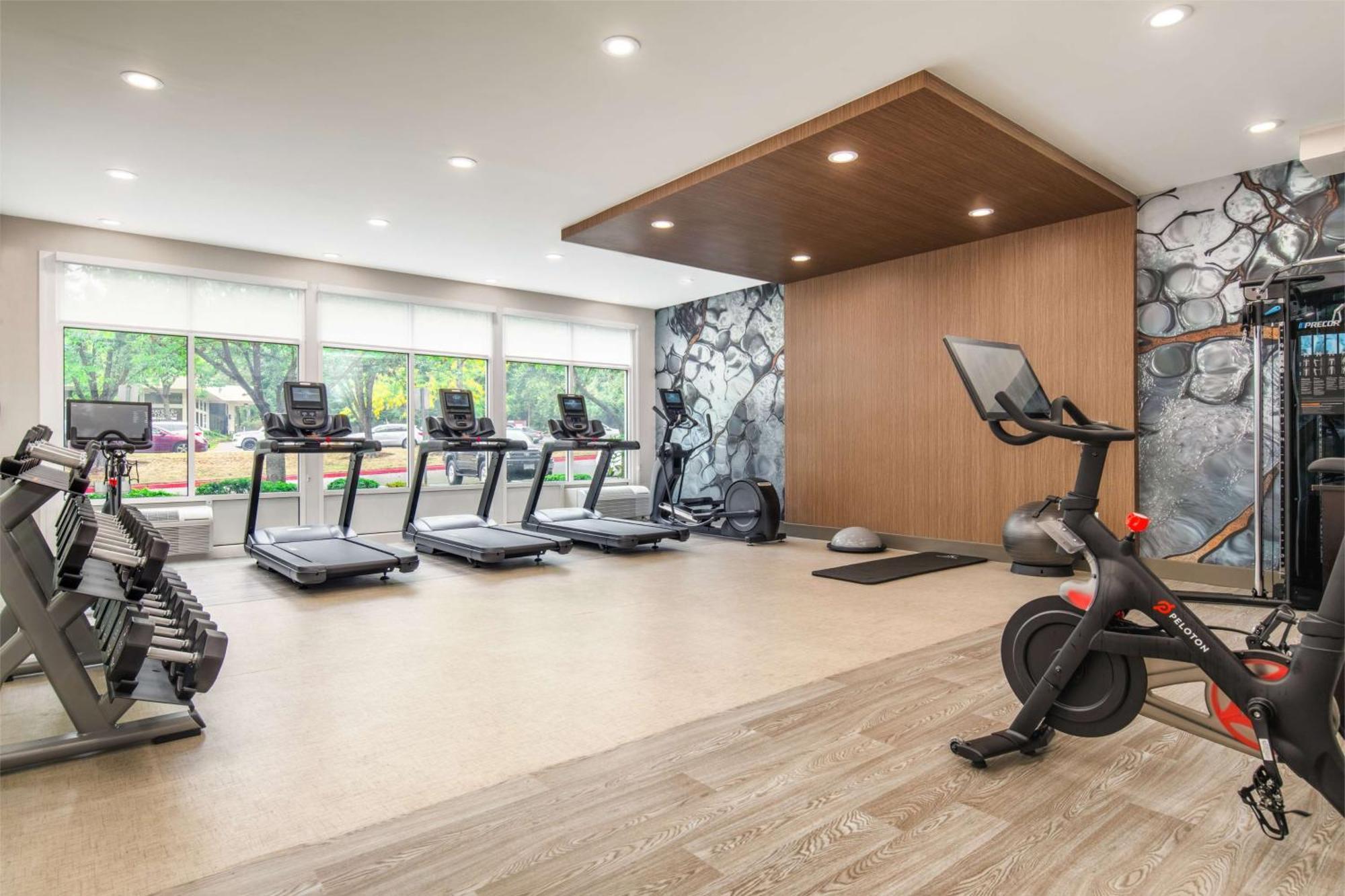 Hilton Garden Inn Portland Лейк Осуего Екстериор снимка