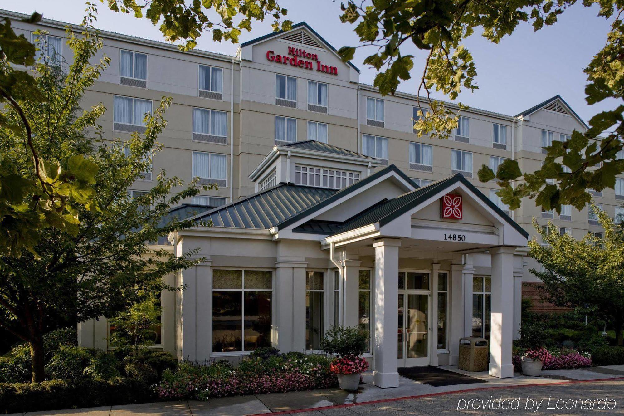 Hilton Garden Inn Portland Лейк Осуего Екстериор снимка