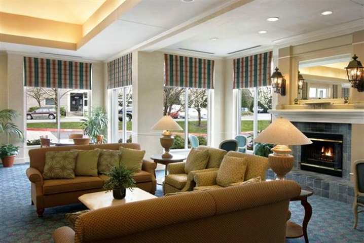 Hilton Garden Inn Portland Лейк Осуего Интериор снимка